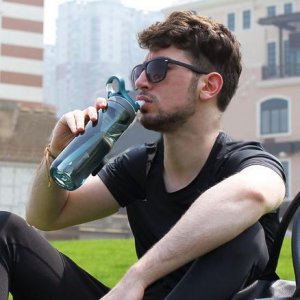 űٴͨˮ곬еܱˮ»ں