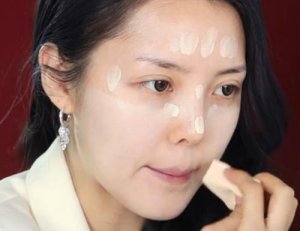 ԭ��BB˪����ֱ��Ϳ�ģ���ױʦ�����û�ױƷ��Ч��������������