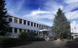 H. MOSER & CIE. Ľʱפ ӭȫµʱ