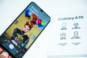 йг Galaxy A70ֻ